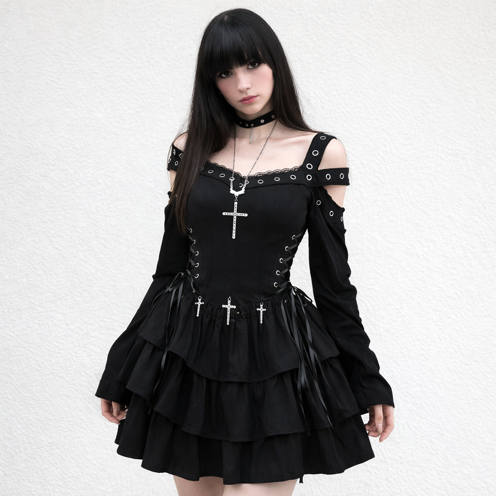 Abito Gotico Nero con Spalle Scoperte e Dettagli Punk