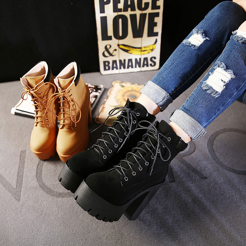 Stivaletti Alti Tipo Timberland